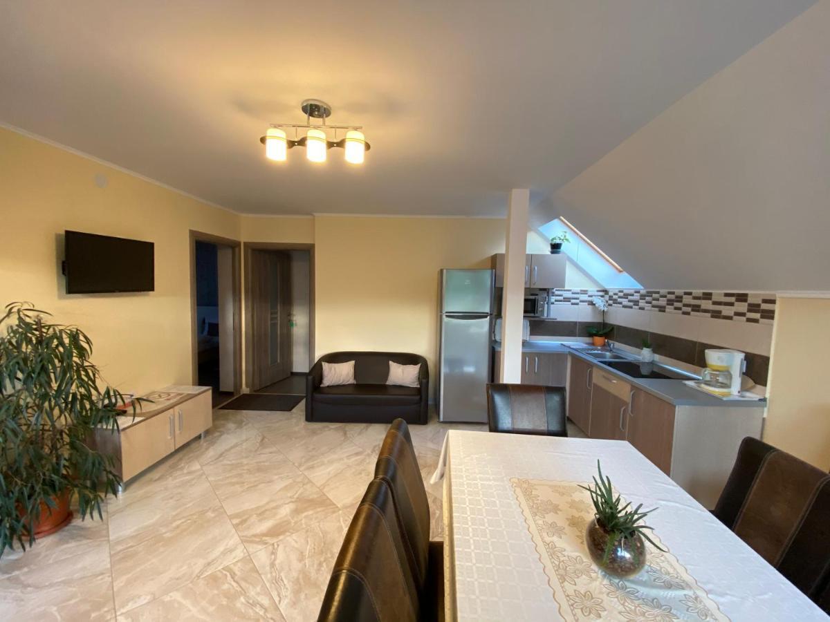 Matyas Vendeghaz Hotel Совата Екстериор снимка