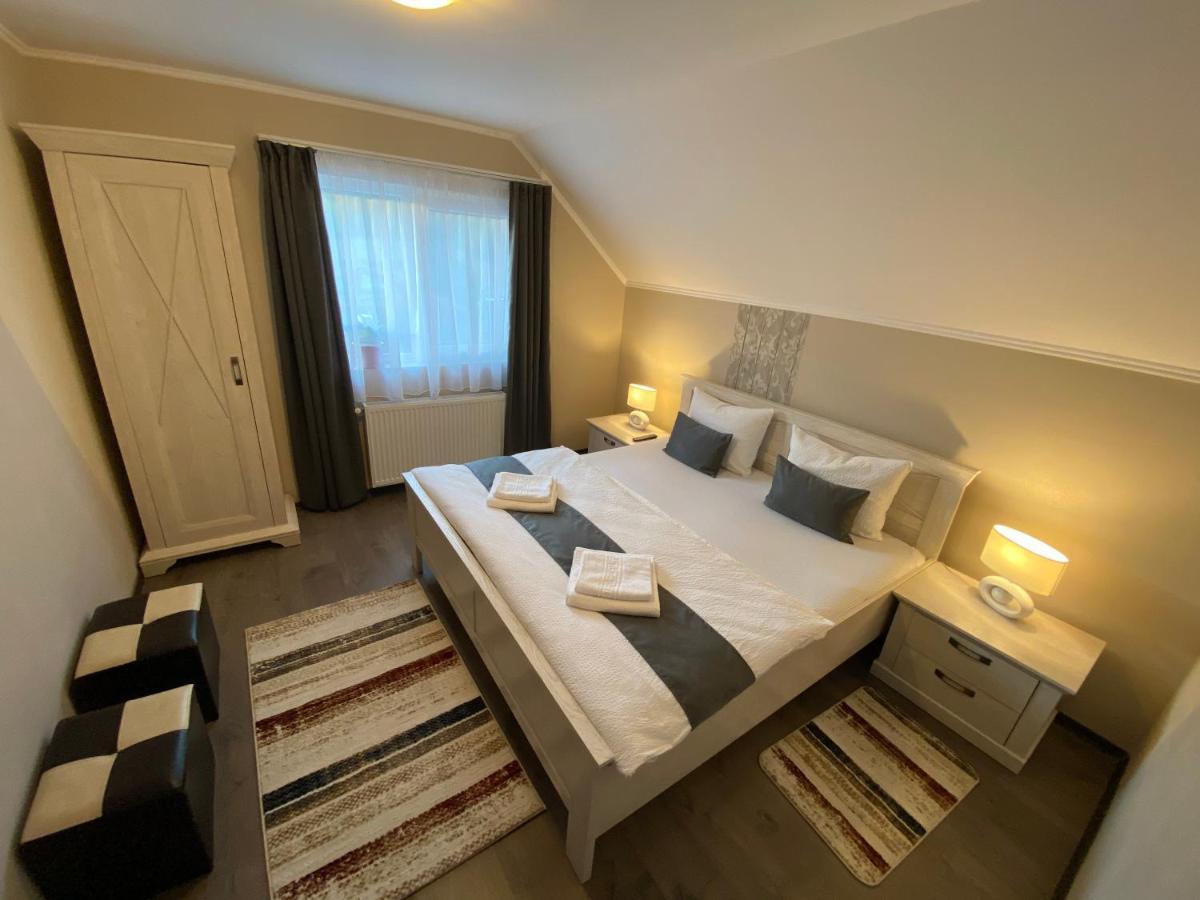 Matyas Vendeghaz Hotel Совата Екстериор снимка