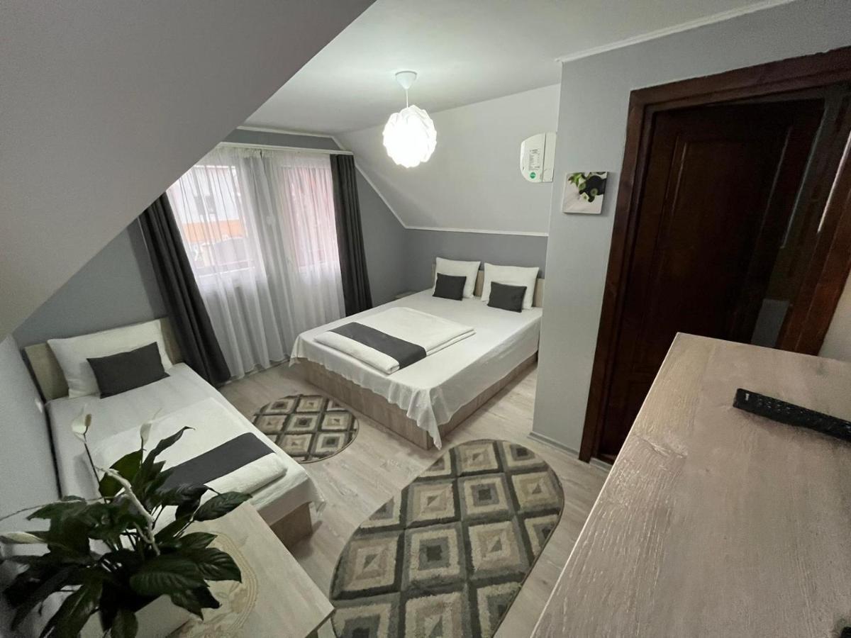 Matyas Vendeghaz Hotel Совата Екстериор снимка