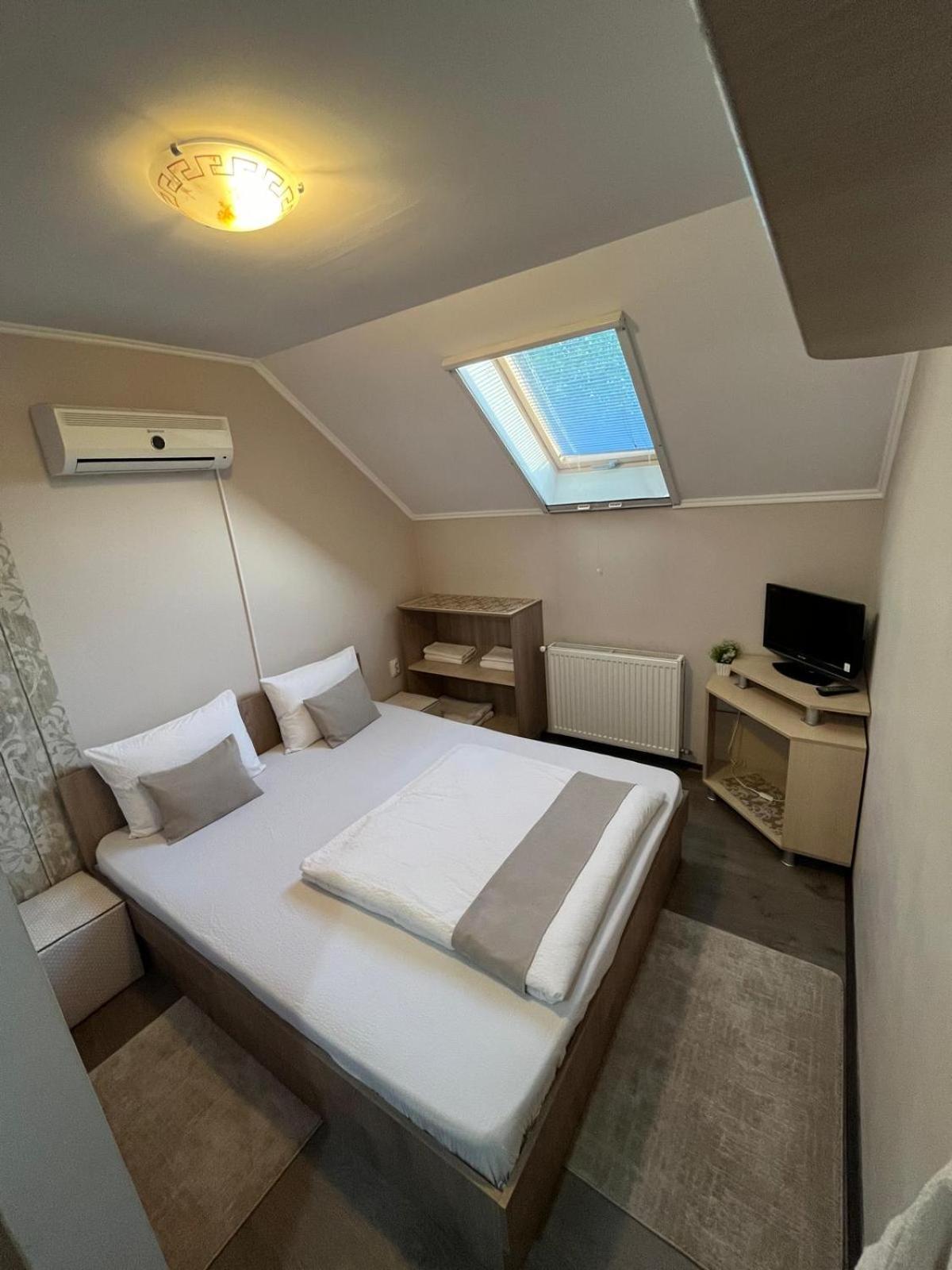 Matyas Vendeghaz Hotel Совата Екстериор снимка